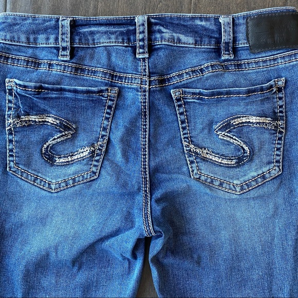 Silver Jeans Aiko Capri Mid Rise Med Wash Sz 31 - Picture 4 of 7